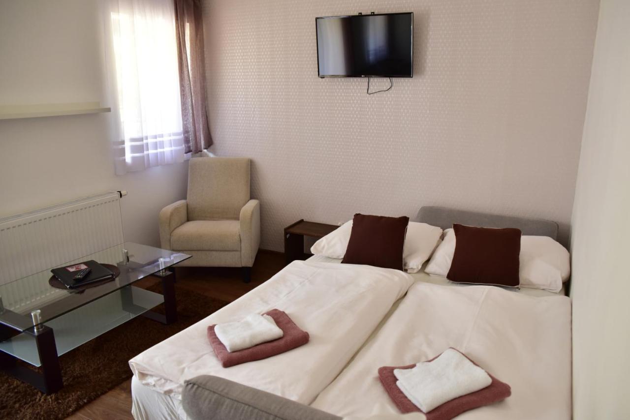 Pension U Krbu Mikulov v Krusnych Horach Extérieur photo